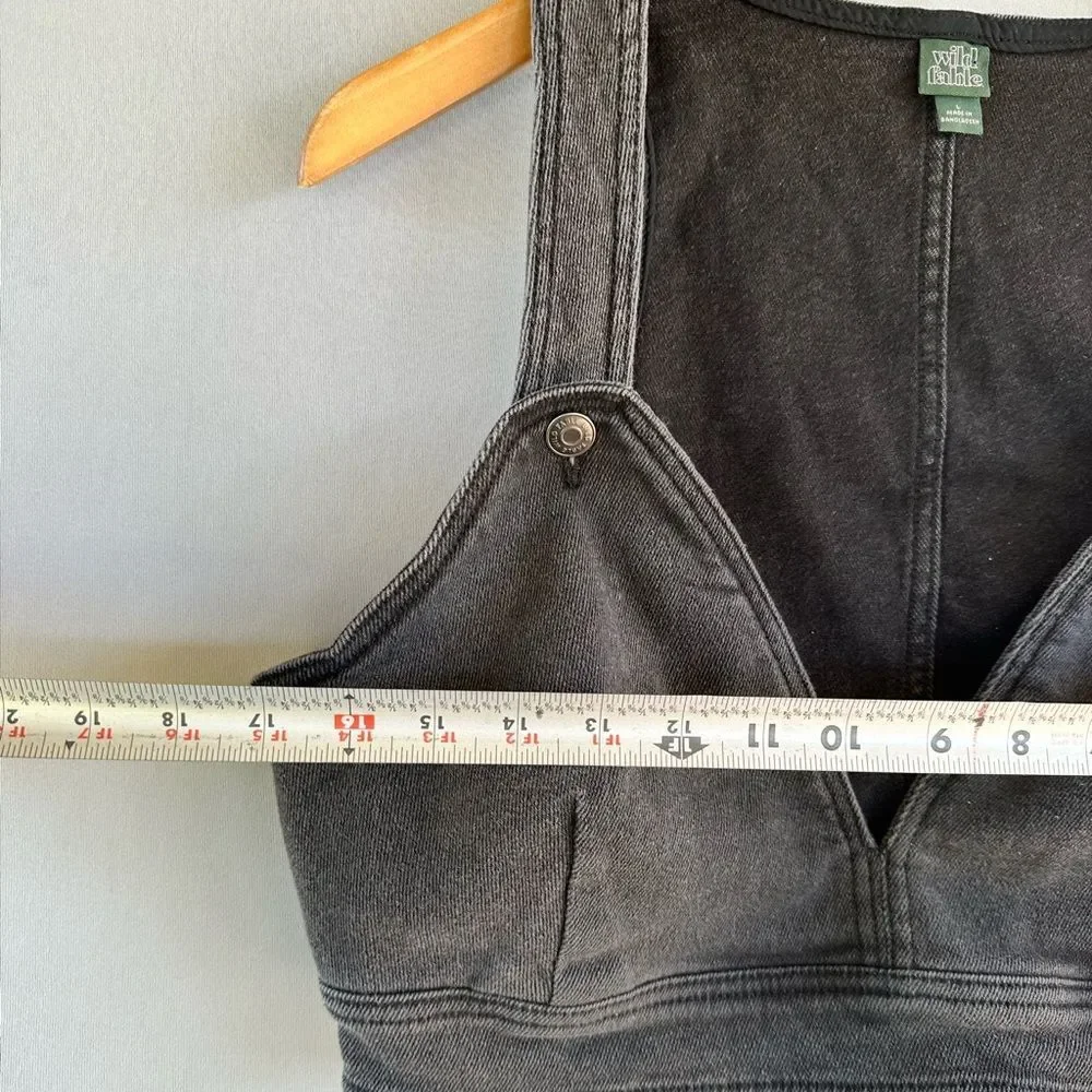 🎉5 for $45🎉 NWT Wild Fable top jean size L